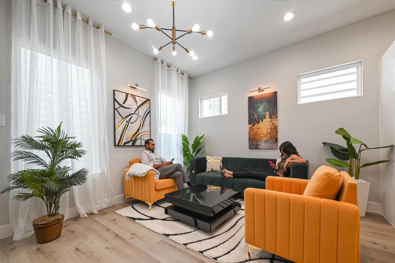 Villa Elegant 3Br Haven- Games, Luxury & Lush Garden Houston Esterno foto