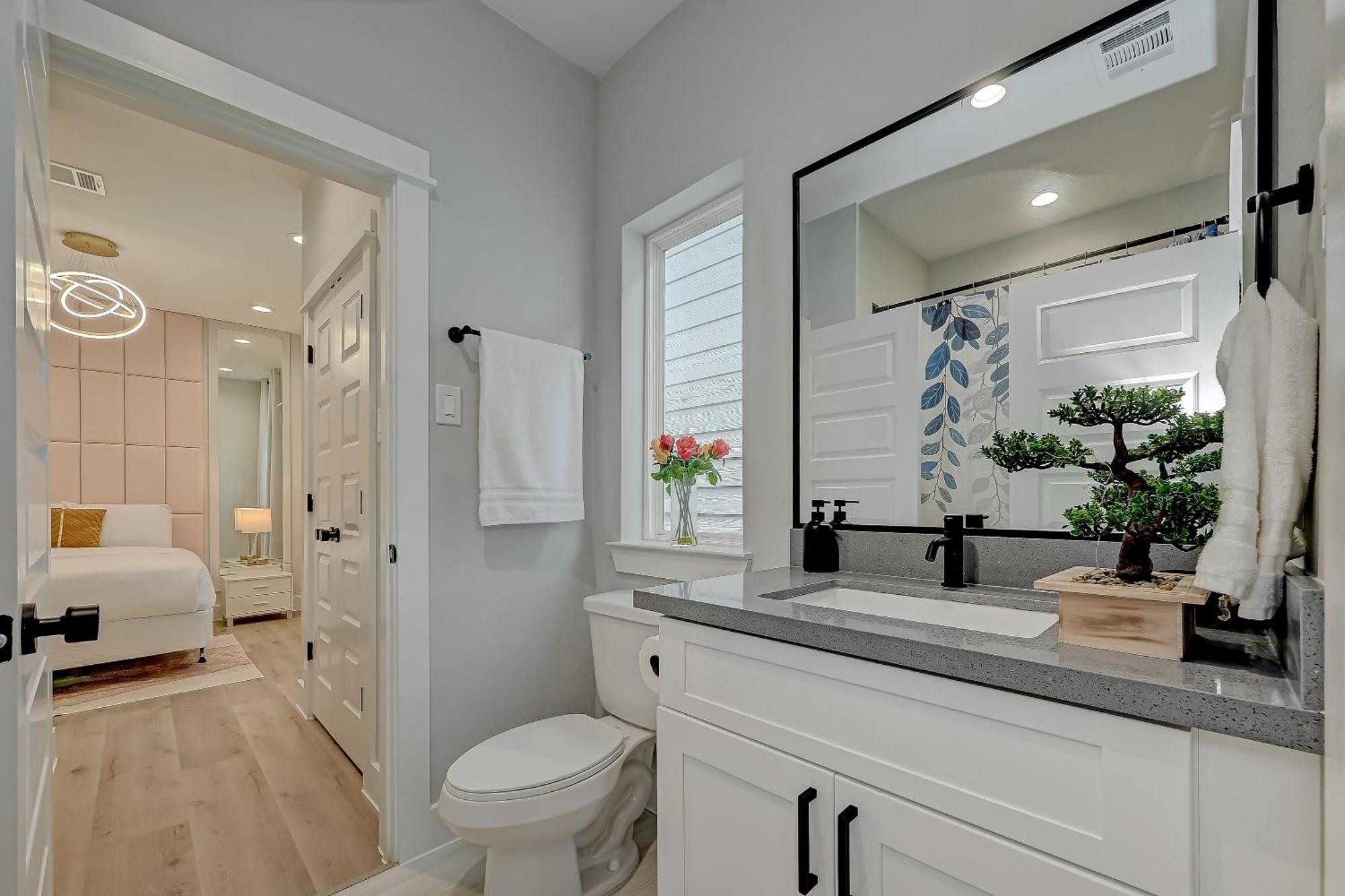 Villa Elegant 3Br Haven- Games, Luxury & Lush Garden Houston Esterno foto