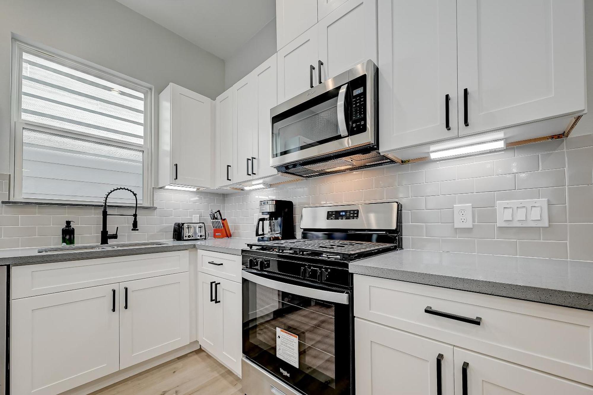 Villa Elegant 3Br Haven- Games, Luxury & Lush Garden Houston Esterno foto